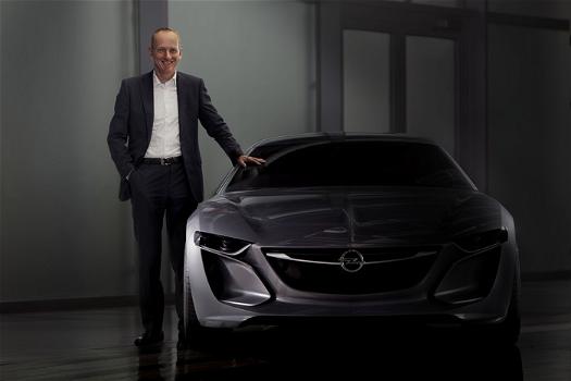 Opel Monza Concept: la visione del futuro di Opel