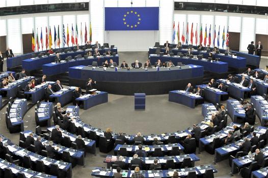 Commissione Europea: facciamo la stampa ad “ampia prospettiva europea”