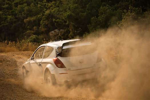Test in Francia e Finlandia per la Hyundai i20 WRC