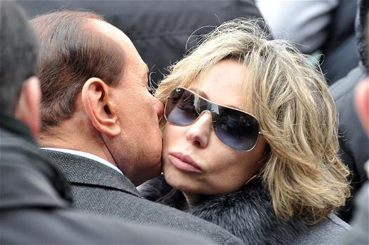 Marina Berlusconi: “Niente politica”. Dietrofront di Alfano: “Berlusconi leader”
