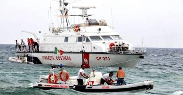 Nuova tragedia all’isola di Lampedusa: affonda barcone, oltre 50 morti