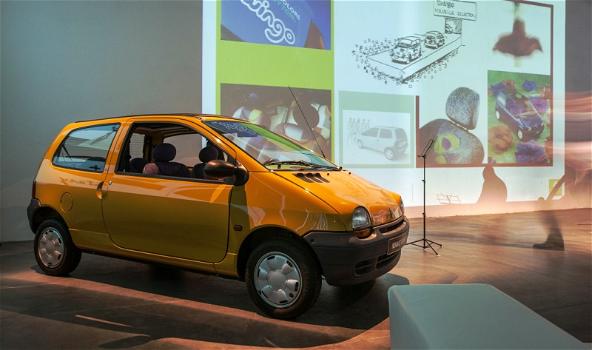 Renault Twingo compie 20 anni