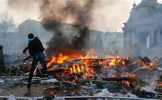 Accordo tra l’Ue e Janucovich per evitare il massacro in Ucraina