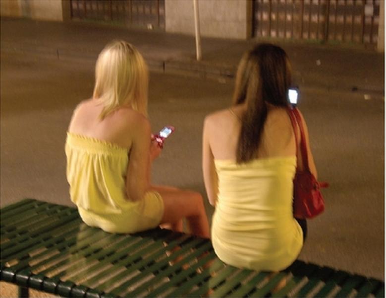 Prostituzione: baby squillo e altri dieci indagati