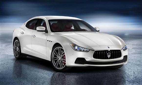 Maserati presenta la Quattroporte diesel