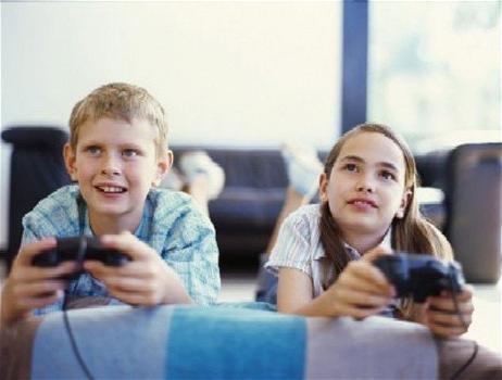 Videogiochi e figli: i genitori giudicano i videogiochi positivi per i loro figli