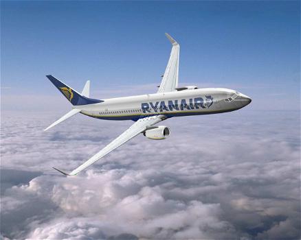 Ryanair: per risparmiare bisogna prenotare all’ultimo