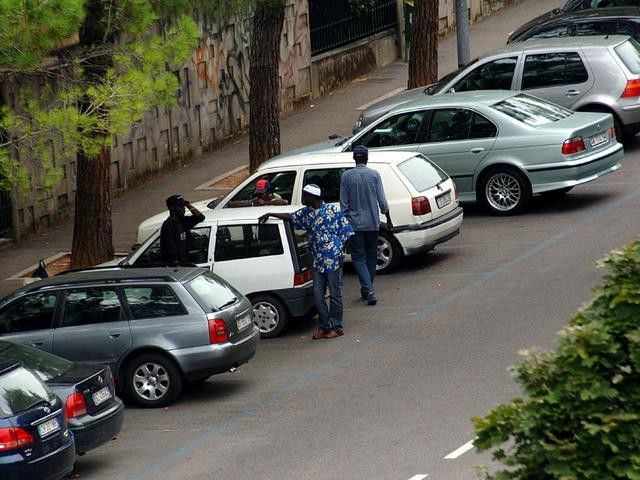 Palermo: Parcheggiatori Abusivi Diventano Imprenditori E Subappaltano