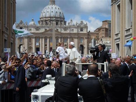 Papa Roncalli e Papa Wojtyla proclamati santi
