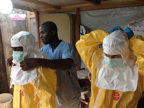 Emergenza virus ebola: l’Unione Europea stanzia altri fondi