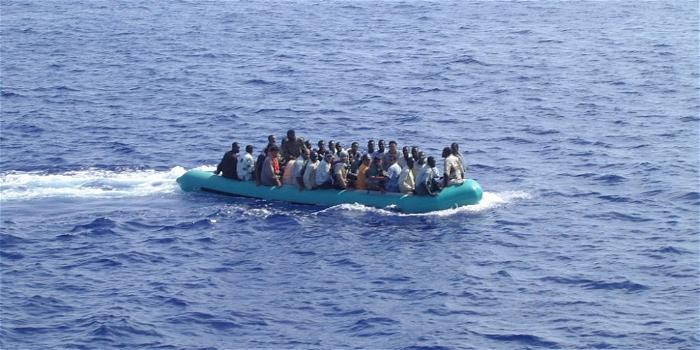 Lampedusa: affonda barcone di immigrati. Molte le vittime