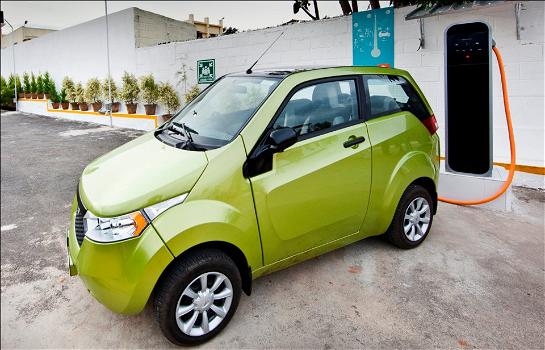 Mahindra e2o: la piccola vettura elettrica della casa indiana