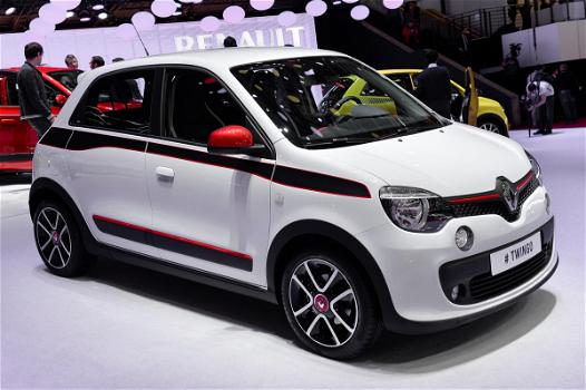 Renault Twingo: parte il tour della nuova versione
