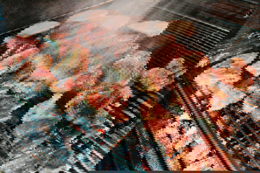 Carne alla brace: aumenta il rischio di cancro