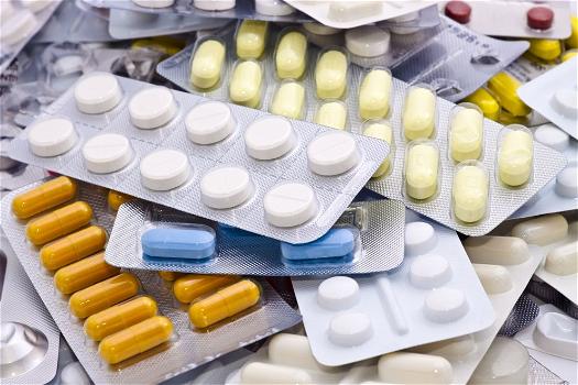 Farmaci contraffatti: individuati 22 grossisti coinvolti