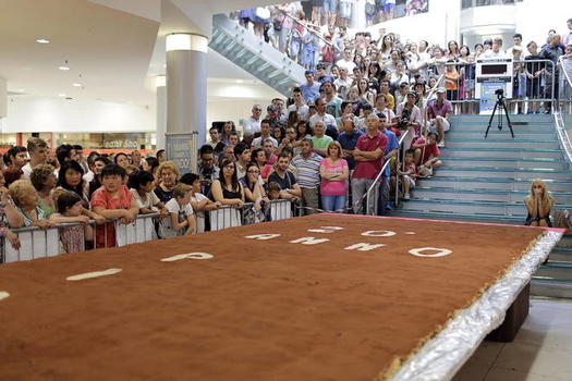 Tiramisù da record al Piazzagrande di Padova: 1285 Kg di bontà