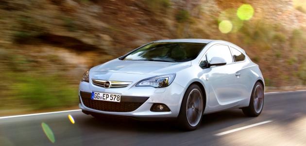 Opel Astra GTC, arriva il nuovo diesel 1.6 CDTI da 136 CV