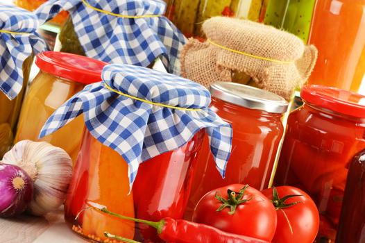 Rischio botulino per le conserve fatte in casa. Ecco le guide dell’Iss