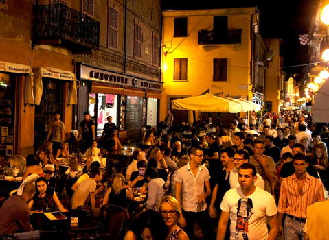 Movida a Palermo: nuove regole e musica fino a mezzanotte