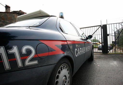 Rapina in villa dopo le nozze. Bottino di dieci mila euro