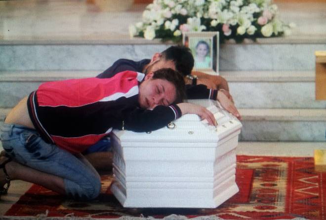 dolore-funerali-fortuna-loffredo