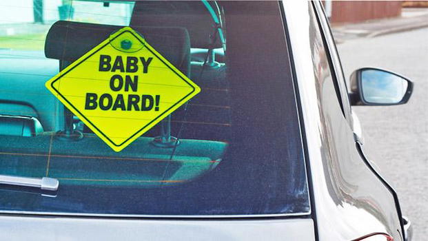 Bambina muore dimenticata in auto, negli Usa
