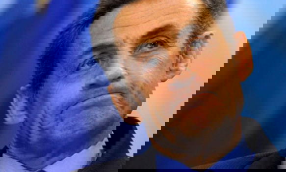 Sarkozy dalle stelle alle stalle