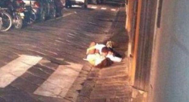 Firenze, due giovani fanno sesso in strada: erano ubriachi fradici