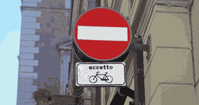 Arriva il no del ministro Lupi alle biciclette contromano