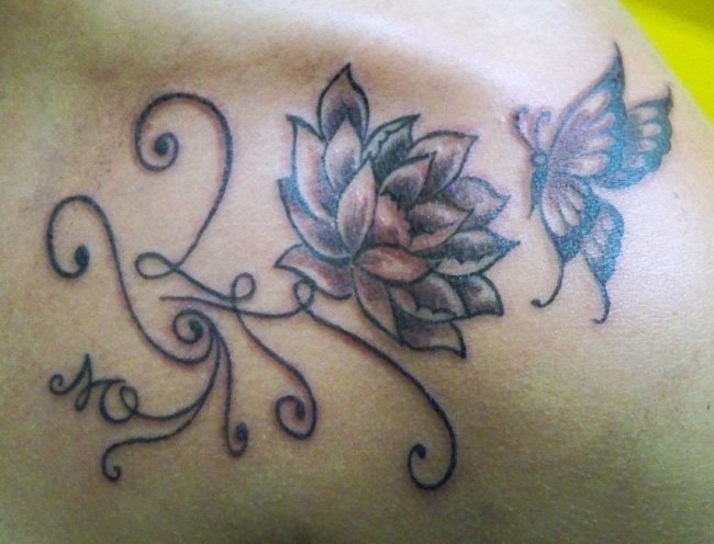Tatuaggi-con-fiori