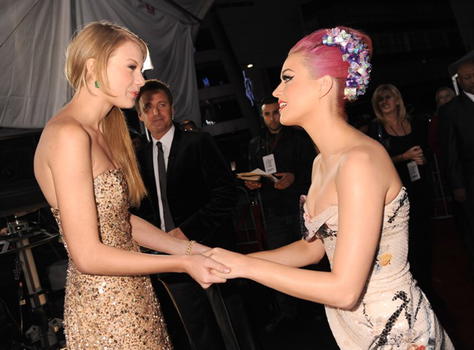 Taylor Swift accusa Katy Perry di sabotaggio