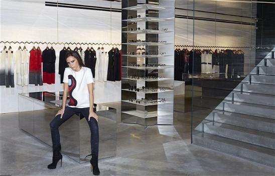 Victoria Beckham apre il suo primo negozio di abbigliamento