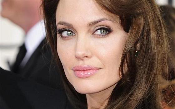 Angelina Jolie nominata Dama dalla Regina Elisabetta