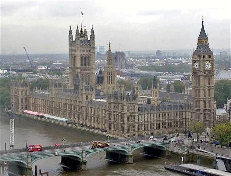 Westminster: scoperta rete di deputati stupratori e pedofili