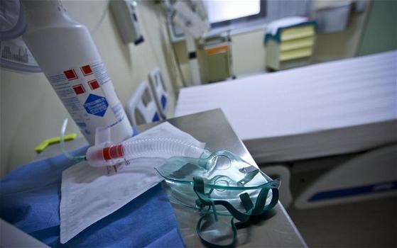 Ebola: peggiora medico Emergency. Al via il terzo trattamento
