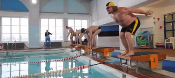 Gara Di Nuoto Che Prevede I Quattro Stili