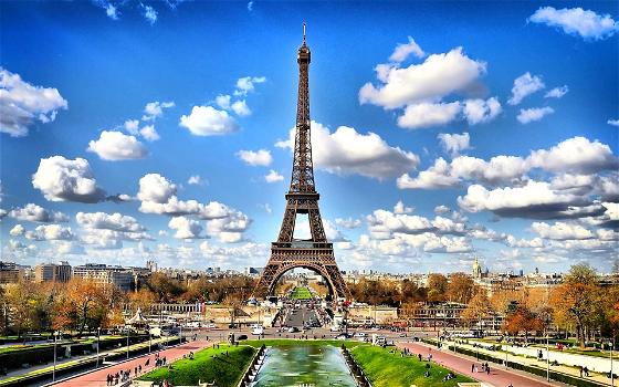 Parigi: arrestati i due rapinatori di Cartier e liberato l’ostaggio