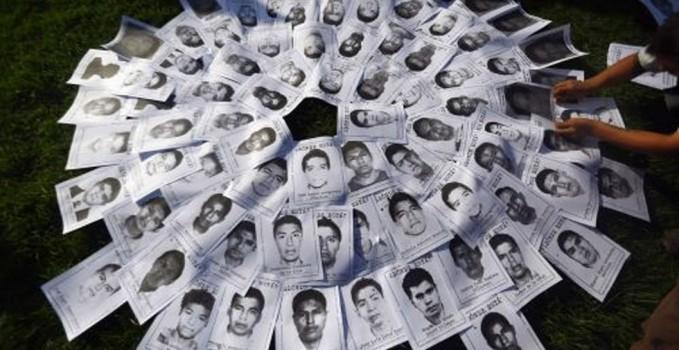 Messico, tre uomini confessano di avere ucciso i 43 studenti