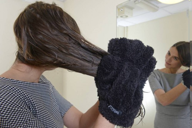 Come Togliere La Lacca Dai Capelli Senza Lavarli
