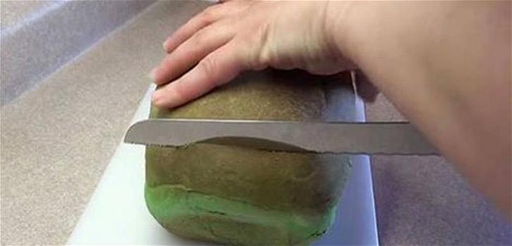 Ecco come realizzare un pane che somiglia ad un’anguria