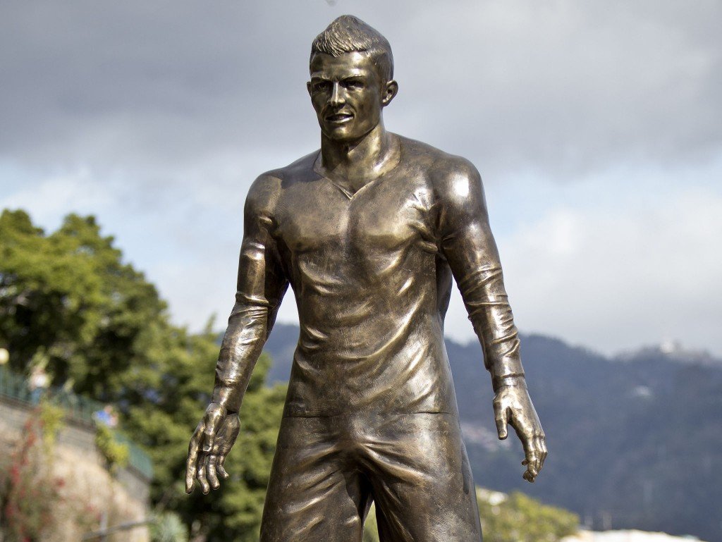 Statua-Cristiano-Ronaldo