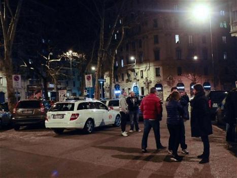 Milano: arrestati 5 cinesi che hanno picchiato e rapinato un romeno