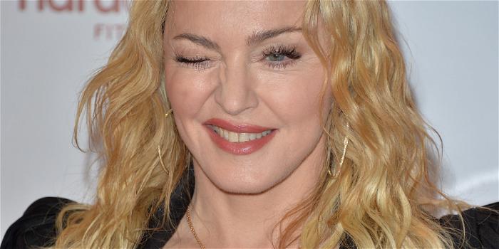 Nuovo disco di Madonna: “Regalo di Natale per i miei fan”