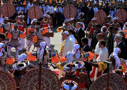 San Giuseppe Vas: 500 mila fedeli a canonizzazione del santo dello Sri Lanka