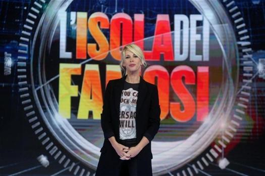 Isola dei Famosi: anticipazioni puntata di questa sera. Sfida al televoto tra Cristina Buccino e Margot Ovani