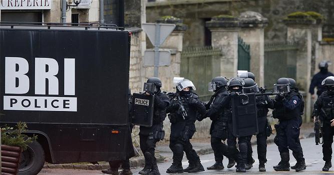 Charlie Hebdo: uccisi i due killer e liberato l’ostaggio