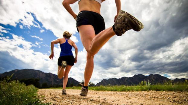 Ecco 10 buoni motivi per iniziare a correre e tornare in forma