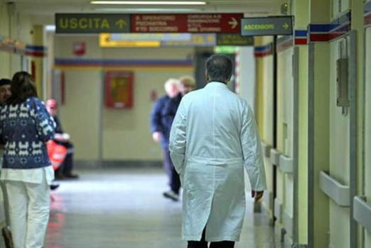 Germania: infermiere confessa 30 omicidi. “Usavo un farmaco letale”