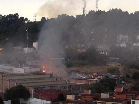 Messico: esplosione all’ospedale dei bambini. Si scava sotto le macerie