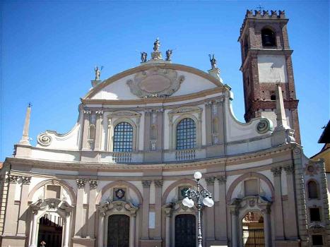 Vigevano: ricatti a sfondo sessuale al parroco. Indagato il sacrestano